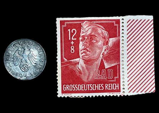 Sello y moneda del III Reich, 1942.
